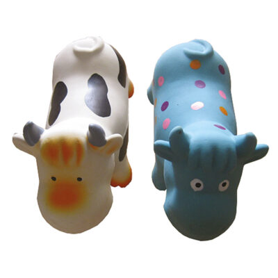 Іграшка для собак TATRAPET Toys Fun латексна коровка з пищалкою 19 см
