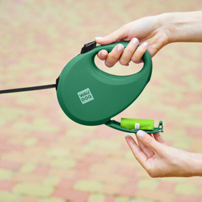 Повідець-рулетка WAUDOG R-leash L, до 40 кг, 5 м, з контейнером для пакетів, світловідбиваюча стрічка, зелений 10