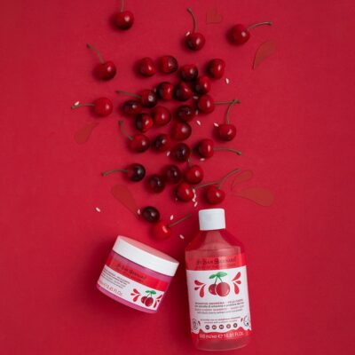 Шампунь Iv San Bernard Frutta Black Cherry для короткої шерсті для кот. і соб. з екстрактом чорної вишні та рисовими протеїнами, 500мл (12шт в уп.) — фото 2